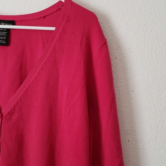 Lane Bryant Cardigan in Raspberry 3/4 Sleeve Size 14 - Picture 7 of 7